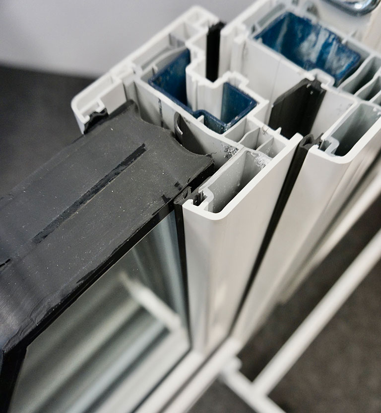 Parvekeovet Gealan S9000